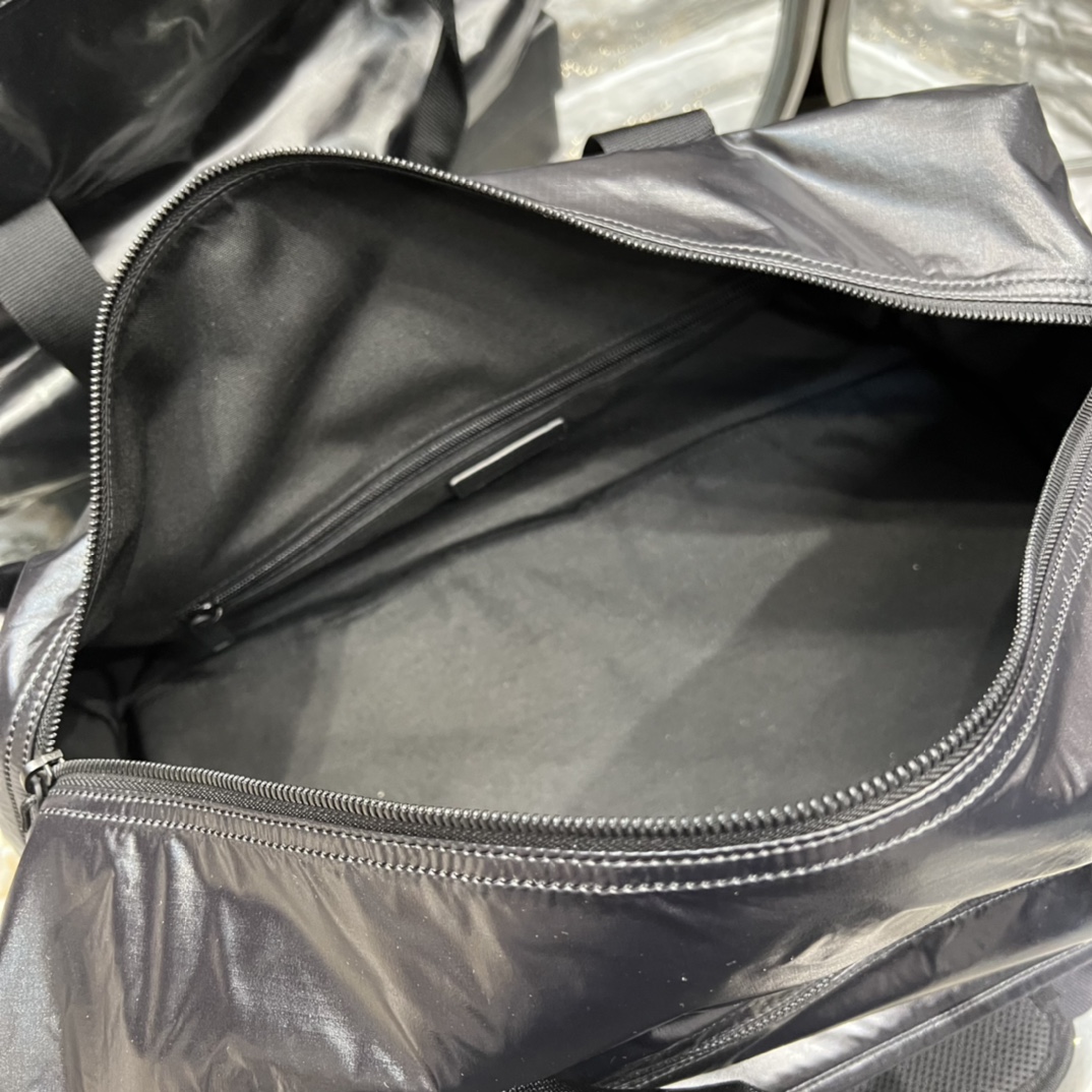 Y51 Nylon Travel Bag Black