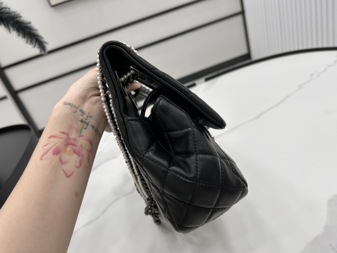Bagsaaa Ch**el Double Flap Bag with Cut Out Handle and Multi Chain Black Leather - 28*20*7cm