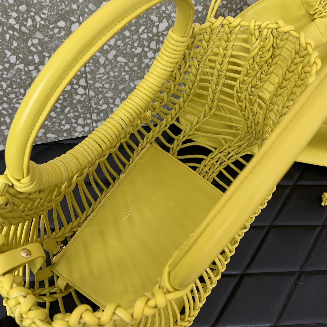 Bagsaaa Va1e*ntin0 Allknots Woven Leather Shopper Yellow - 38x34x7 cm