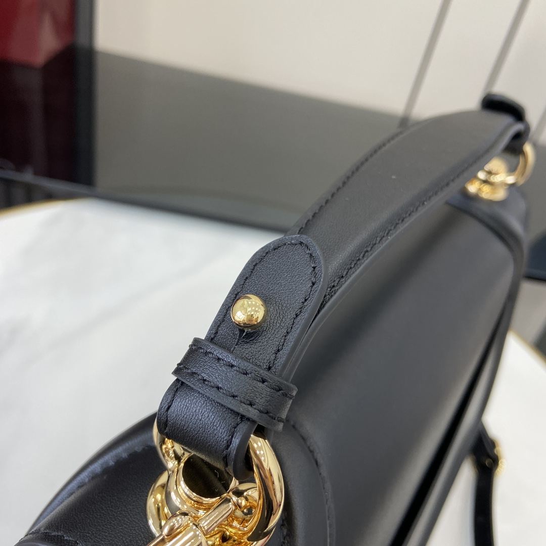 Bagsaaa Gvc*1 Blondie medium top handle bag 815716 black - 32 x 17 x 10cm